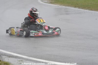 12/04/2009 : 1ère manche du Championnat Sud et 1ère manche du Championnat Régional Languedoc-Roussillon à Lavelanet (photos Patrick Lascombes) 2009 — karting