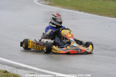 12/04/2009 : 1ère manche du Championnat Sud et 1ère manche du Championnat Régional Languedoc-Roussillon à Lavelanet (photos Patrick Lascombes) 2009 — karting