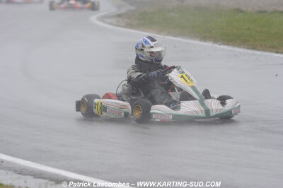 12/04/2009 : 1ère manche du Championnat Sud et 1ère manche du Championnat Régional Languedoc-Roussillon à Lavelanet (photos Patrick Lascombes) 2009 — karting