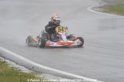 12/04/2009 : 1ère manche du Championnat Sud et 1ère manche du Championnat Régional Languedoc-Roussillon à Lavelanet (photos Patrick Lascombes) 2009 — karting