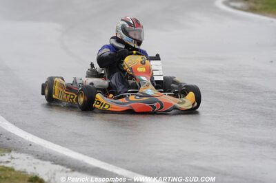 12/04/2009 : 1ère manche du Championnat Sud et 1ère manche du Championnat Régional Languedoc-Roussillon à Lavelanet (photos Patrick Lascombes) 2009 — karting