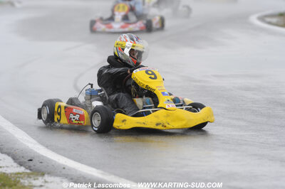12/04/2009 : 1ère manche du Championnat Sud et 1ère manche du Championnat Régional Languedoc-Roussillon à Lavelanet (photos Patrick Lascombes) 2009 — karting