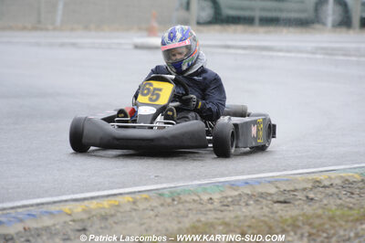 12/04/2009 : 1ère manche du Championnat Sud et 1ère manche du Championnat Régional Languedoc-Roussillon à Lavelanet (photos Patrick Lascombes) 2009 — karting