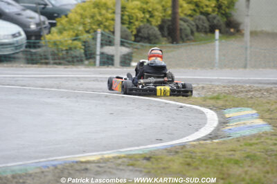 12/04/2009 : 1ère manche du Championnat Sud et 1ère manche du Championnat Régional Languedoc-Roussillon à Lavelanet (photos Patrick Lascombes) 2009 — karting