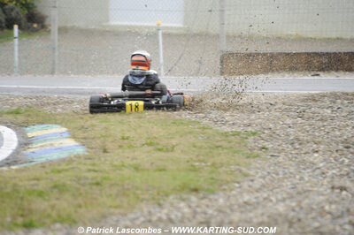 12/04/2009 : 1ère manche du Championnat Sud et 1ère manche du Championnat Régional Languedoc-Roussillon à Lavelanet (photos Patrick Lascombes) 2009 — karting