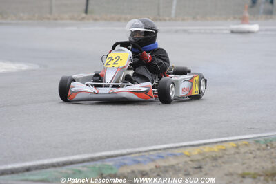 12/04/2009 : 1ère manche du Championnat Sud et 1ère manche du Championnat Régional Languedoc-Roussillon à Lavelanet (photos Patrick Lascombes) 2009 — karting