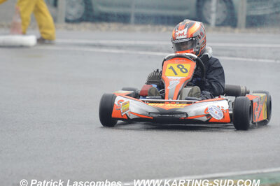 12/04/2009 : 1ère manche du Championnat Sud et 1ère manche du Championnat Régional Languedoc-Roussillon à Lavelanet (photos Patrick Lascombes) 2009 — karting