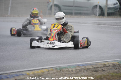 12/04/2009 : 1ère manche du Championnat Sud et 1ère manche du Championnat Régional Languedoc-Roussillon à Lavelanet (photos Patrick Lascombes) 2009 — karting