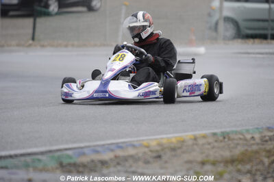 12/04/2009 : 1ère manche du Championnat Sud et 1ère manche du Championnat Régional Languedoc-Roussillon à Lavelanet (photos Patrick Lascombes) 2009 — karting