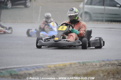 12/04/2009 : 1ère manche du Championnat Sud et 1ère manche du Championnat Régional Languedoc-Roussillon à Lavelanet (photos Patrick Lascombes) 2009 — karting