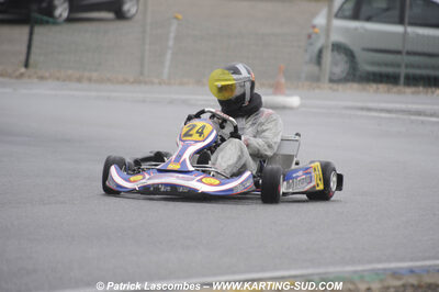 12/04/2009 : 1ère manche du Championnat Sud et 1ère manche du Championnat Régional Languedoc-Roussillon à Lavelanet (photos Patrick Lascombes) 2009 — karting