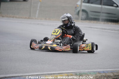 12/04/2009 : 1ère manche du Championnat Sud et 1ère manche du Championnat Régional Languedoc-Roussillon à Lavelanet (photos Patrick Lascombes) 2009 — karting