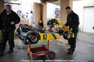 12/04/2009 : 1ère manche du Championnat Sud et 1ère manche du Championnat Régional Languedoc-Roussillon à Lavelanet (photos Patrick Lascombes) 2009 — karting