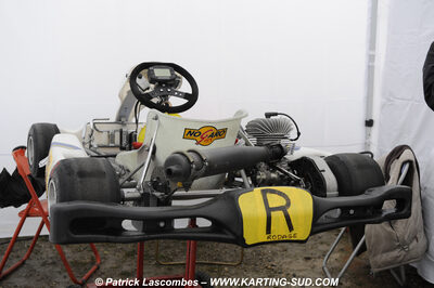 12/04/2009 : 1ère manche du Championnat Sud et 1ère manche du Championnat Régional Languedoc-Roussillon à Lavelanet (photos Patrick Lascombes) 2009 — karting