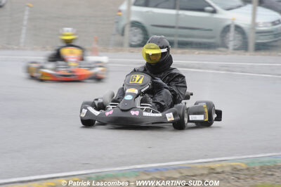 12/04/2009 : 1ère manche du Championnat Sud et 1ère manche du Championnat Régional Languedoc-Roussillon à Lavelanet (photos Patrick Lascombes) 2009 — karting