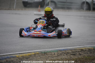 12/04/2009 : 1ère manche du Championnat Sud et 1ère manche du Championnat Régional Languedoc-Roussillon à Lavelanet (photos Patrick Lascombes) 2009 — karting