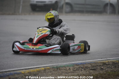 12/04/2009 : 1ère manche du Championnat Sud et 1ère manche du Championnat Régional Languedoc-Roussillon à Lavelanet (photos Patrick Lascombes) 2009 — karting