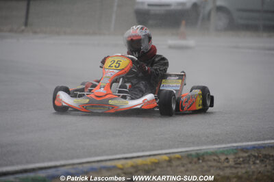12/04/2009 : 1ère manche du Championnat Sud et 1ère manche du Championnat Régional Languedoc-Roussillon à Lavelanet (photos Patrick Lascombes) 2009 — karting