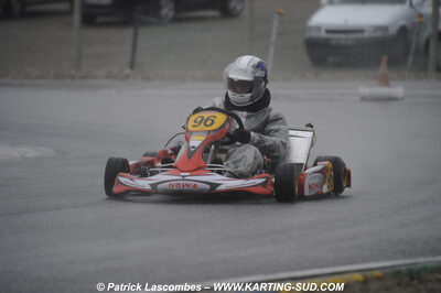 12/04/2009 : 1ère manche du Championnat Sud et 1ère manche du Championnat Régional Languedoc-Roussillon à Lavelanet (photos Patrick Lascombes) 2009 — karting