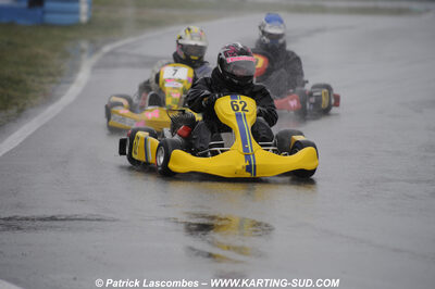 12/04/2009 : 1ère manche du Championnat Sud et 1ère manche du Championnat Régional Languedoc-Roussillon à Lavelanet (photos Patrick Lascombes) 2009 — karting