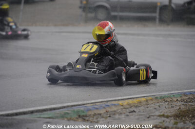 12/04/2009 : 1ère manche du Championnat Sud et 1ère manche du Championnat Régional Languedoc-Roussillon à Lavelanet (photos Patrick Lascombes) 2009 — karting