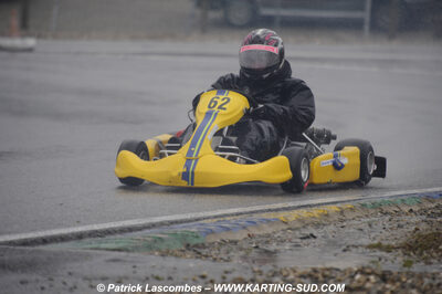 12/04/2009 : 1ère manche du Championnat Sud et 1ère manche du Championnat Régional Languedoc-Roussillon à Lavelanet (photos Patrick Lascombes) 2009 — karting