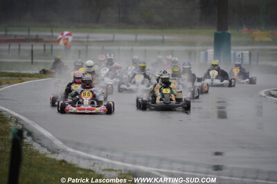 12/04/2009 : 1ère manche du Championnat Sud et 1ère manche du Championnat Régional Languedoc-Roussillon à Lavelanet (photos Patrick Lascombes) 2009 — karting