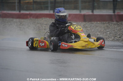 12/04/2009 : 1ère manche du Championnat Sud et 1ère manche du Championnat Régional Languedoc-Roussillon à Lavelanet (photos Patrick Lascombes) 2009 — karting