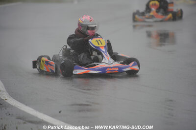 12/04/2009 : 1ère manche du Championnat Sud et 1ère manche du Championnat Régional Languedoc-Roussillon à Lavelanet (photos Patrick Lascombes) 2009 — karting