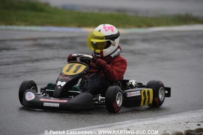 12/04/2009 : 1ère manche du Championnat Sud et 1ère manche du Championnat Régional Languedoc-Roussillon à Lavelanet (photos Patrick Lascombes) 2009 — karting