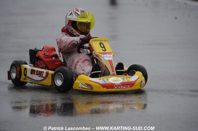 12/04/2009 : 1ère manche du Championnat Sud et 1ère manche du Championnat Régional Languedoc-Roussillon à Lavelanet (photos Patrick Lascombes) 2009 — karting
