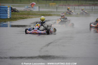 12/04/2009 : 1ère manche du Championnat Sud et 1ère manche du Championnat Régional Languedoc-Roussillon à Lavelanet (photos Patrick Lascombes) 2009 — karting