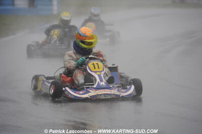 12/04/2009 : 1ère manche du Championnat Sud et 1ère manche du Championnat Régional Languedoc-Roussillon à Lavelanet (photos Patrick Lascombes) 2009 — karting