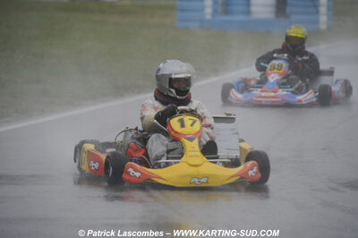12/04/2009 : 1ère manche du Championnat Sud et 1ère manche du Championnat Régional Languedoc-Roussillon à Lavelanet (photos Patrick Lascombes) 2009 — karting