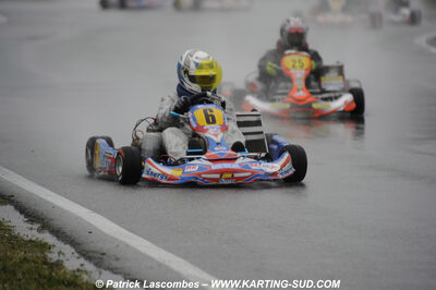 12/04/2009 : 1ère manche du Championnat Sud et 1ère manche du Championnat Régional Languedoc-Roussillon à Lavelanet (photos Patrick Lascombes) 2009 — karting