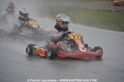 12/04/2009 : 1ère manche du Championnat Sud et 1ère manche du Championnat Régional Languedoc-Roussillon à Lavelanet (photos Patrick Lascombes) 2009 — karting
