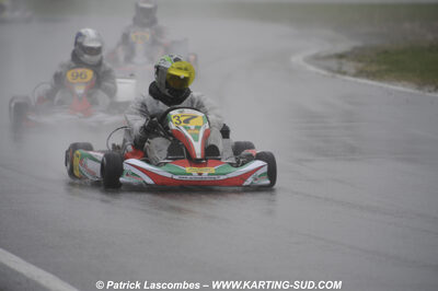 12/04/2009 : 1ère manche du Championnat Sud et 1ère manche du Championnat Régional Languedoc-Roussillon à Lavelanet (photos Patrick Lascombes) 2009 — karting