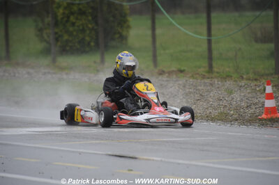 12/04/2009 : 1ère manche du Championnat Sud et 1ère manche du Championnat Régional Languedoc-Roussillon à Lavelanet (photos Patrick Lascombes) 2009 — karting