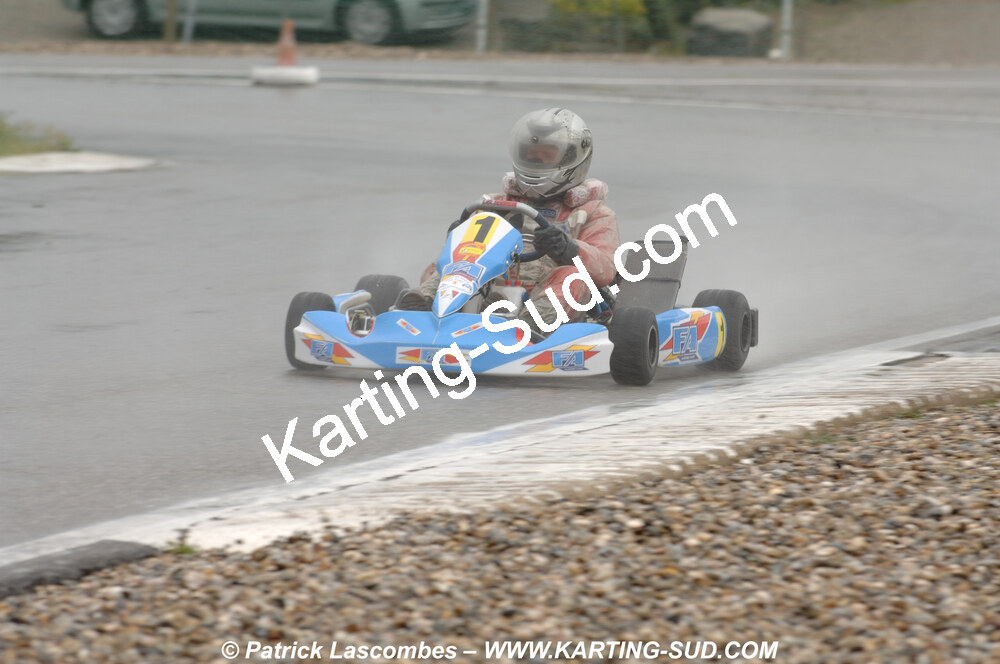 12/04/2009 : 1ère manche du Championnat Sud et 1ère manche du Championnat Régional Languedoc-Roussillon à Lavelanet (photos Patrick Lascombes) 2009 — karting