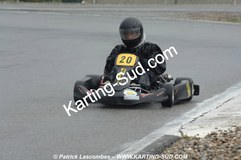 12/04/2009 : 1ère manche du Championnat Sud et 1ère manche du Championnat Régional Languedoc-Roussillon à Lavelanet (photos Patrick Lascombes) 2009 — karting