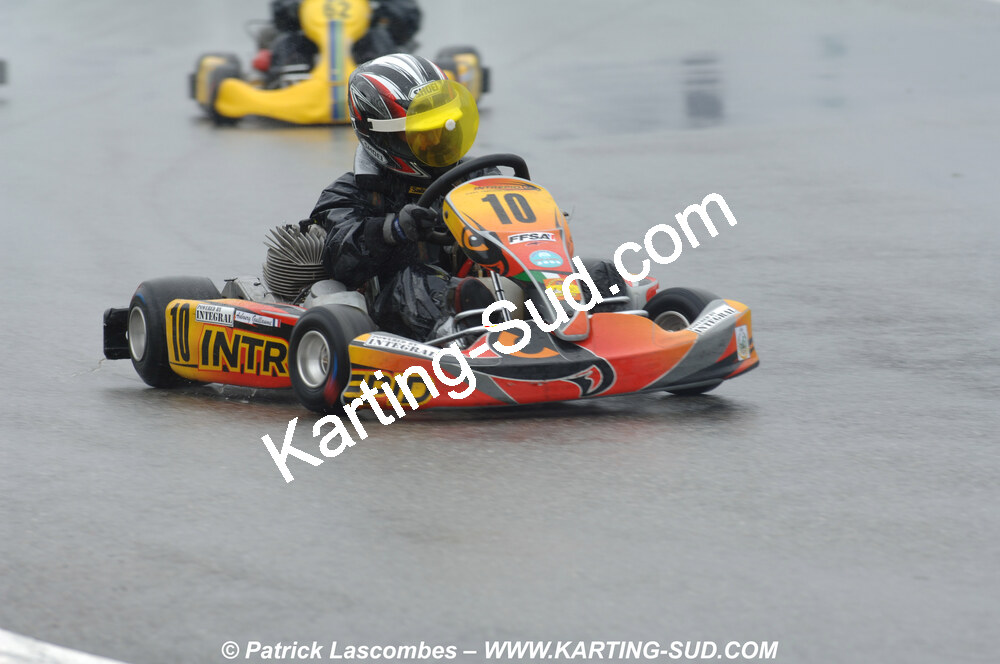 12/04/2009 : 1ère manche du Championnat Sud et 1ère manche du Championnat Régional Languedoc-Roussillon à Lavelanet (photos Patrick Lascombes) 2009 — karting