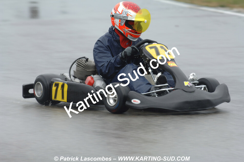 12/04/2009 : 1ère manche du Championnat Sud et 1ère manche du Championnat Régional Languedoc-Roussillon à Lavelanet (photos Patrick Lascombes) 2009 — karting