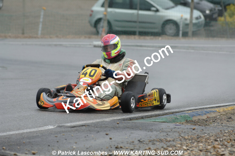 12/04/2009 : 1ère manche du Championnat Sud et 1ère manche du Championnat Régional Languedoc-Roussillon à Lavelanet (photos Patrick Lascombes) 2009 — karting