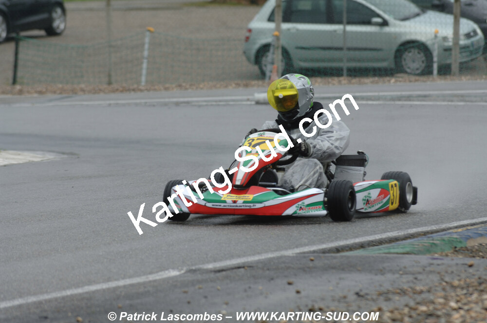 12/04/2009 : 1ère manche du Championnat Sud et 1ère manche du Championnat Régional Languedoc-Roussillon à Lavelanet (photos Patrick Lascombes) 2009 — karting