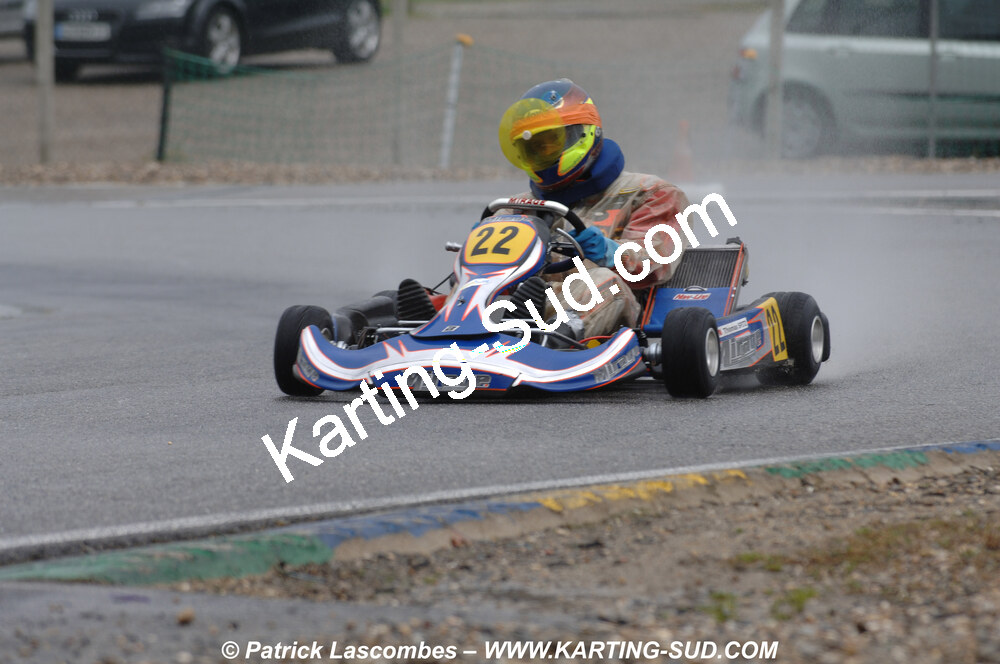 12/04/2009 : 1ère manche du Championnat Sud et 1ère manche du Championnat Régional Languedoc-Roussillon à Lavelanet (photos Patrick Lascombes) 2009 — karting