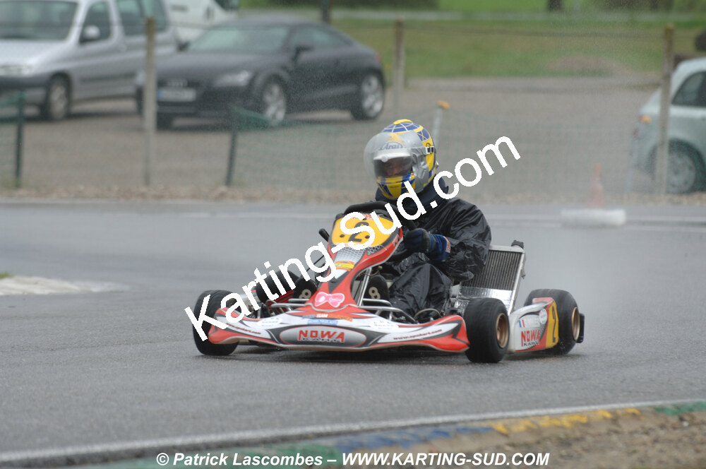 12/04/2009 : 1ère manche du Championnat Sud et 1ère manche du Championnat Régional Languedoc-Roussillon à Lavelanet (photos Patrick Lascombes) 2009 — karting