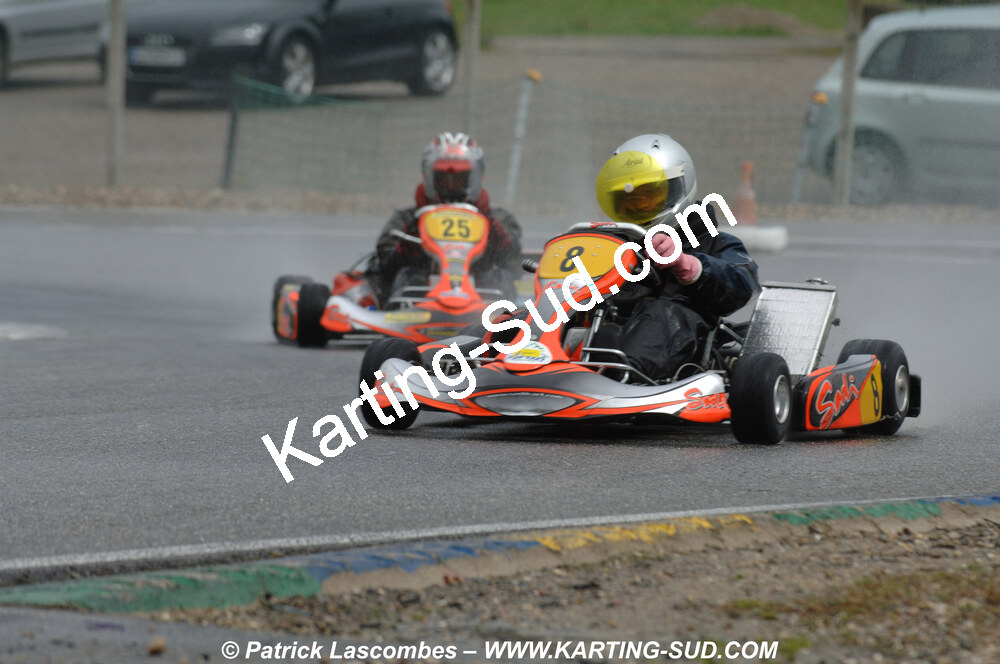 12/04/2009 : 1ère manche du Championnat Sud et 1ère manche du Championnat Régional Languedoc-Roussillon à Lavelanet (photos Patrick Lascombes) 2009 — karting