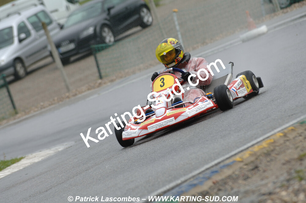 12/04/2009 : 1ère manche du Championnat Sud et 1ère manche du Championnat Régional Languedoc-Roussillon à Lavelanet (photos Patrick Lascombes) 2009 — karting