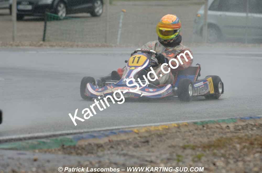 12/04/2009 : 1ère manche du Championnat Sud et 1ère manche du Championnat Régional Languedoc-Roussillon à Lavelanet (photos Patrick Lascombes) 2009 — karting