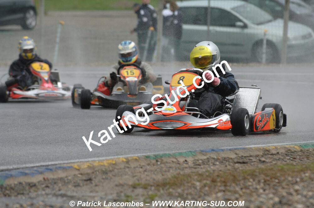 12/04/2009 : 1ère manche du Championnat Sud et 1ère manche du Championnat Régional Languedoc-Roussillon à Lavelanet (photos Patrick Lascombes) 2009 — karting